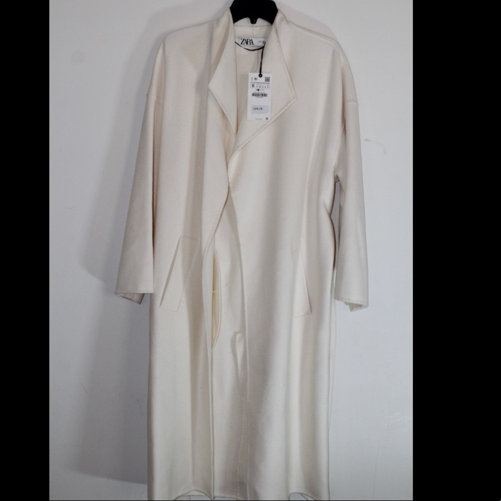 Zara Cream Coat 🧥✅